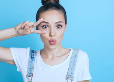 Durch das Lippen aufspritzen bekommen Sie volle Lippen und die Lippenform, die zu Ihnen passt.